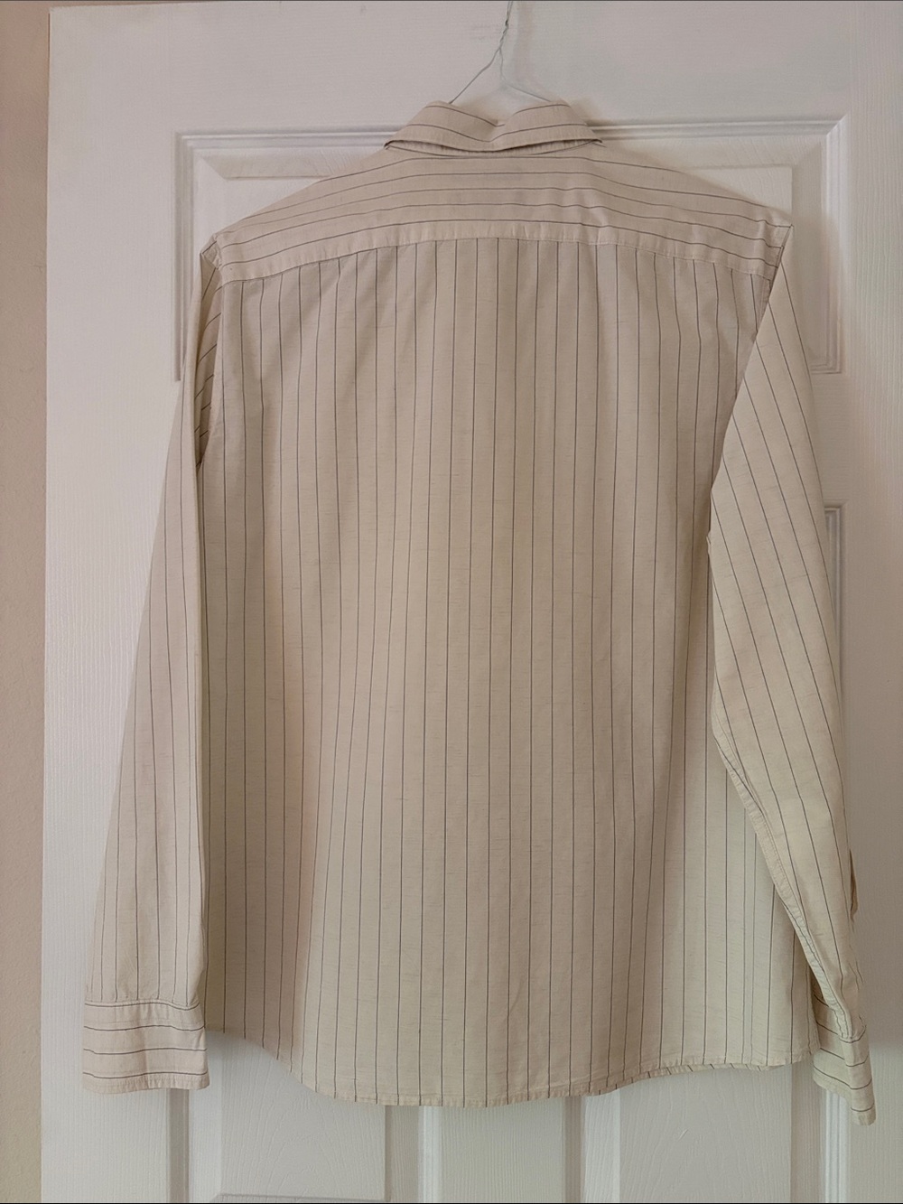 Banana Republic Cream Pinstripe Button-Down with Black Buttons - Picture 3 of 13